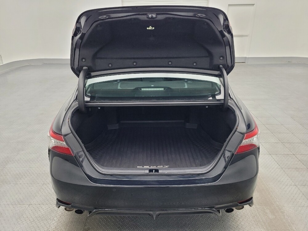 2018 Toyota Camry in Hialeah, FL 33014 - 18088138 29