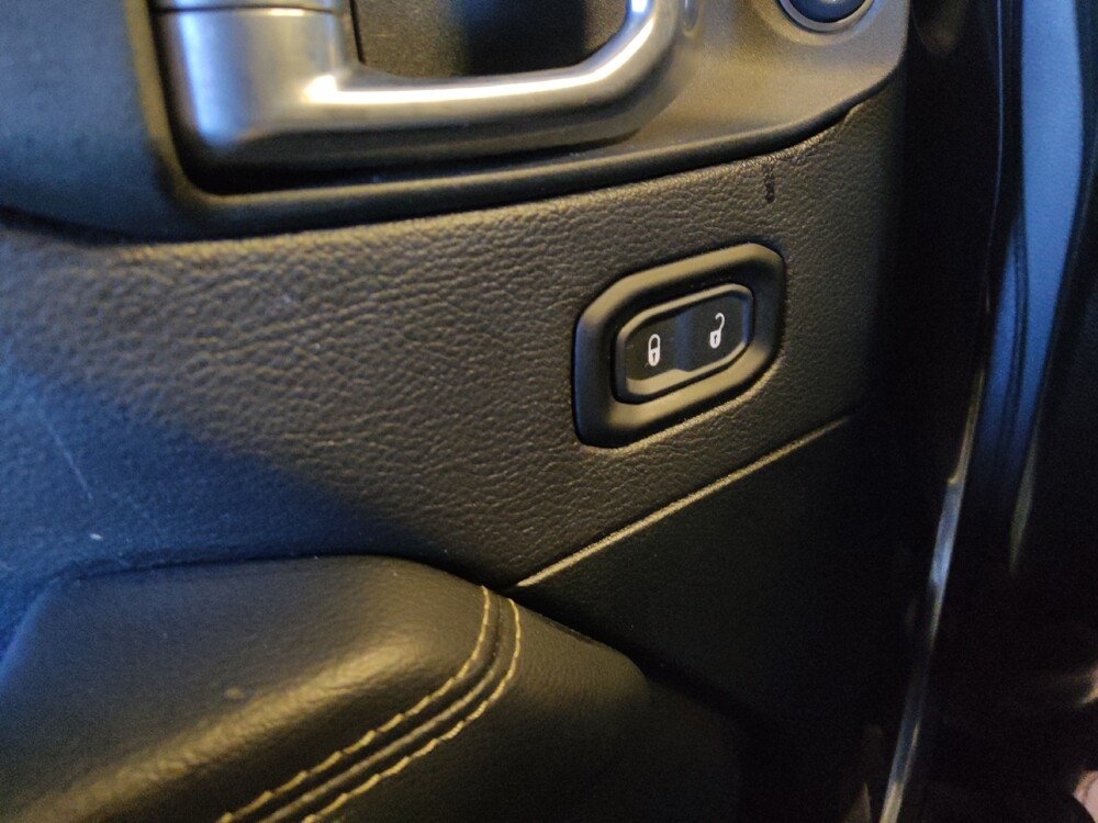 2021 Jeep Wrangler in Mesa, AZ 85210 - 18088141 27