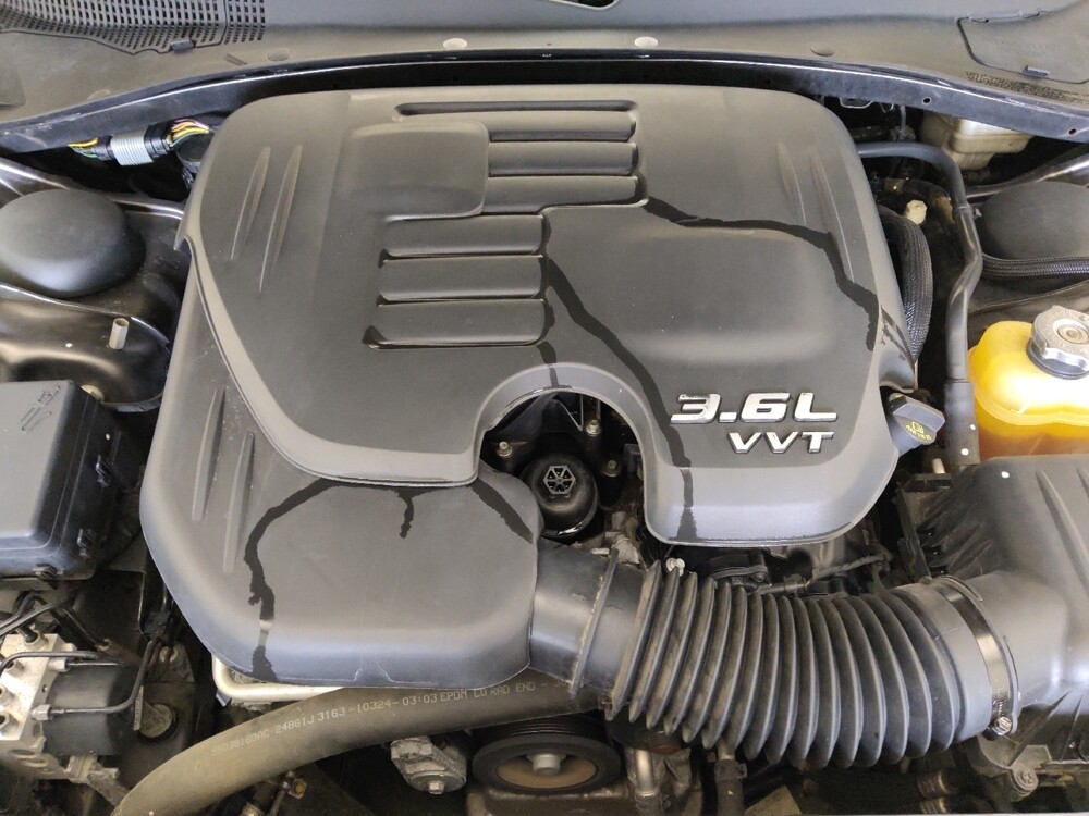 2014 Chrysler 300 in Corpus Christi, TX 78412 - 18088144 30