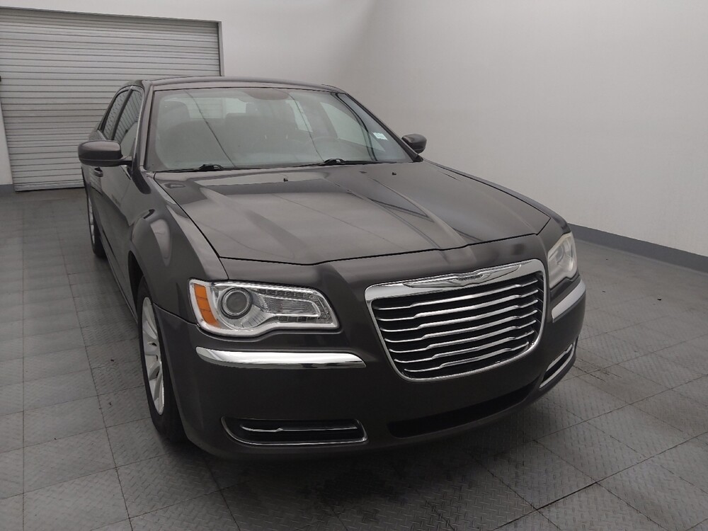 2014 Chrysler 300 in Corpus Christi, TX 78412 - 18088144 14