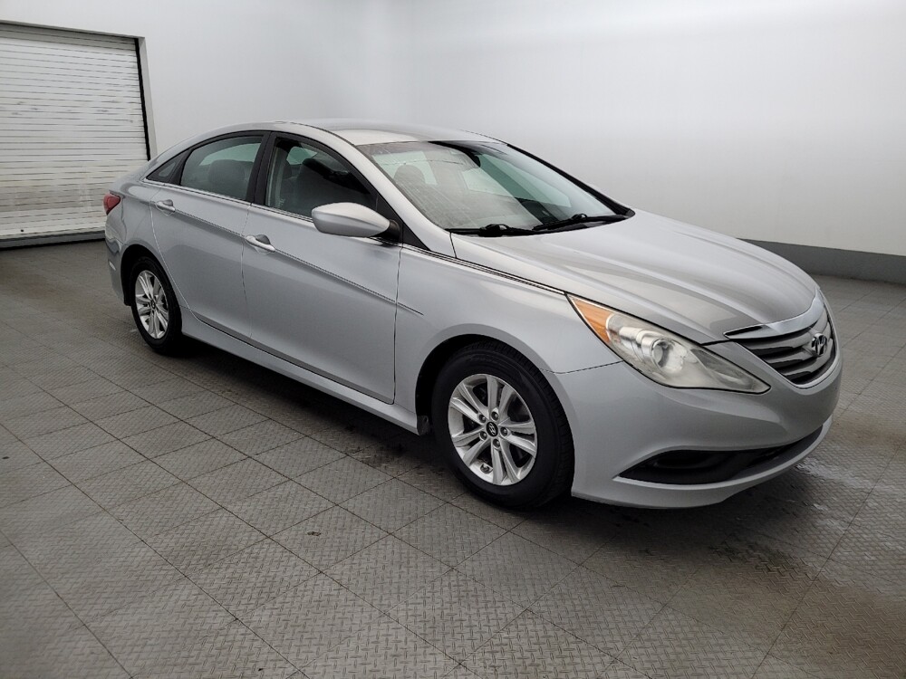 2014 Hyundai Sonata in Glen Burnie, MD 21061 - 18088158 13