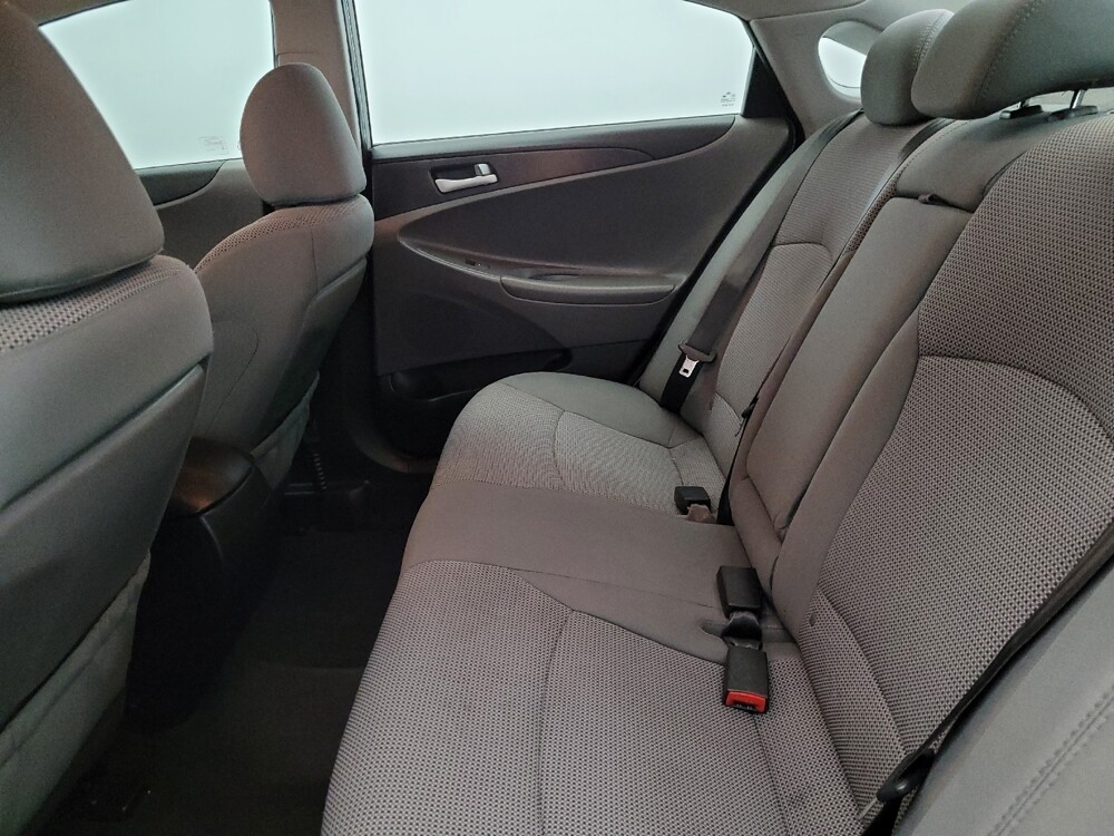 2014 Hyundai Sonata in Glen Burnie, MD 21061 - 18088158 18