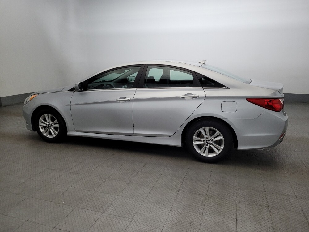 2014 Hyundai Sonata in Glen Burnie, MD 21061 - 18088158 3