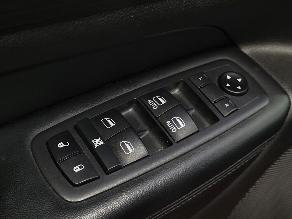 2020 Jeep Grand Cherokee in Williamstown, NJ 8094 - 18088159 27