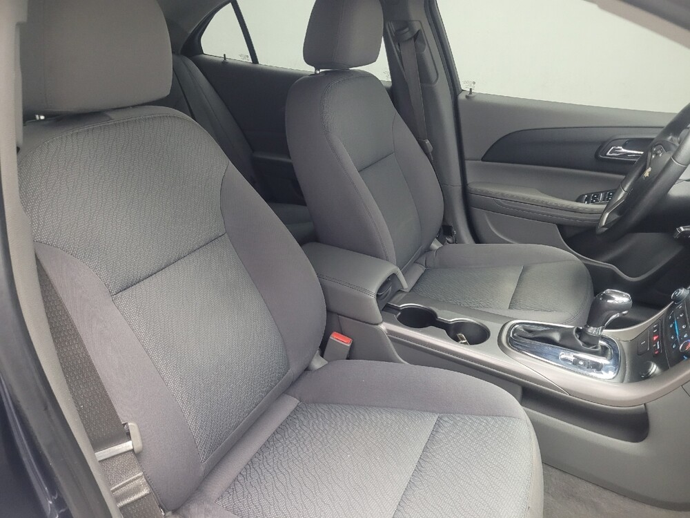 2013 Chevrolet Malibu in Stone Mountain, GA 30083 - 18088166 21