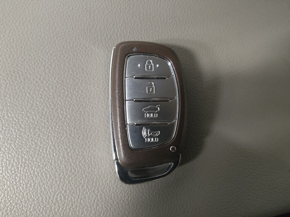 2019 Hyundai Elantra in Augusta, GA 30907 - 18088167 32