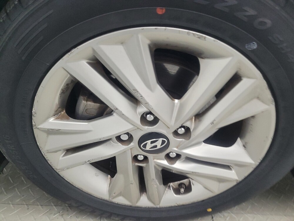 2019 Hyundai Elantra in Augusta, GA 30907 - 18088167 31