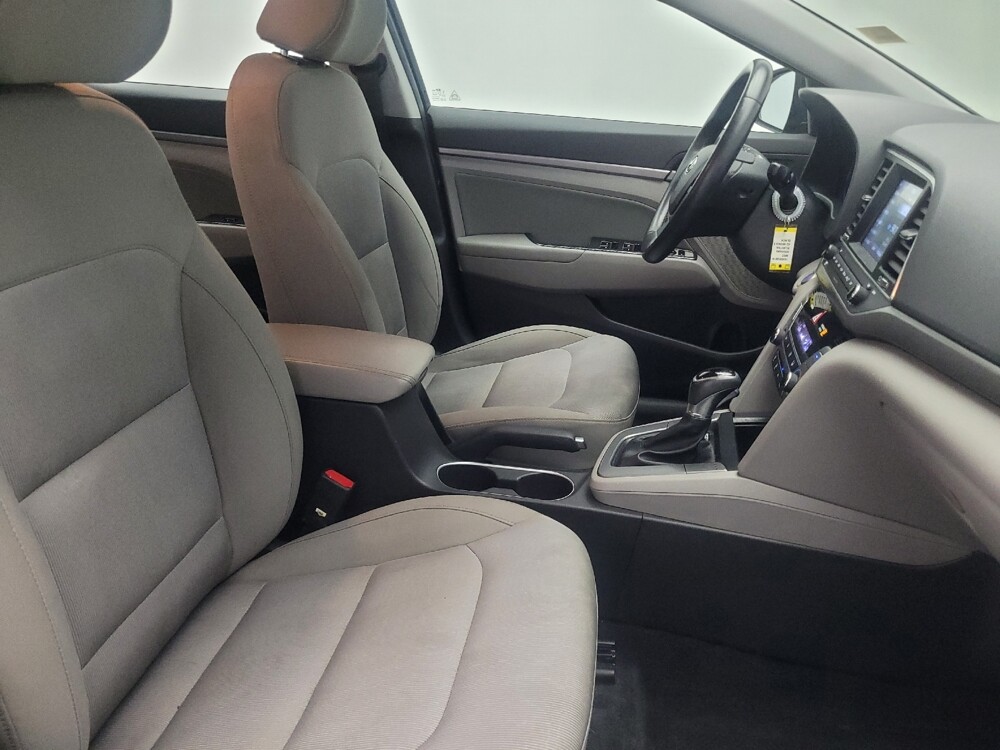 2017 Hyundai Elantra in Union City, GA 30291 - 18088171 21