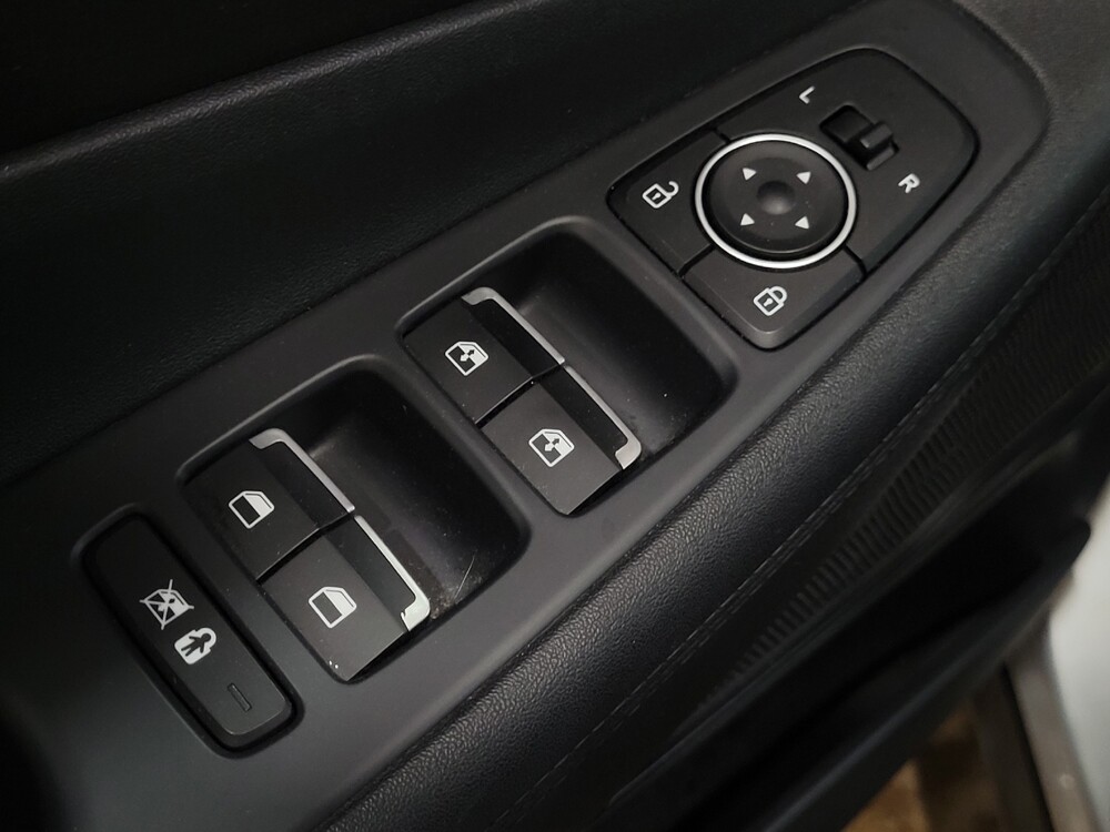 2019 Hyundai Santa Fe in Plymouth Meeting, PA 19462 - 18088175 27