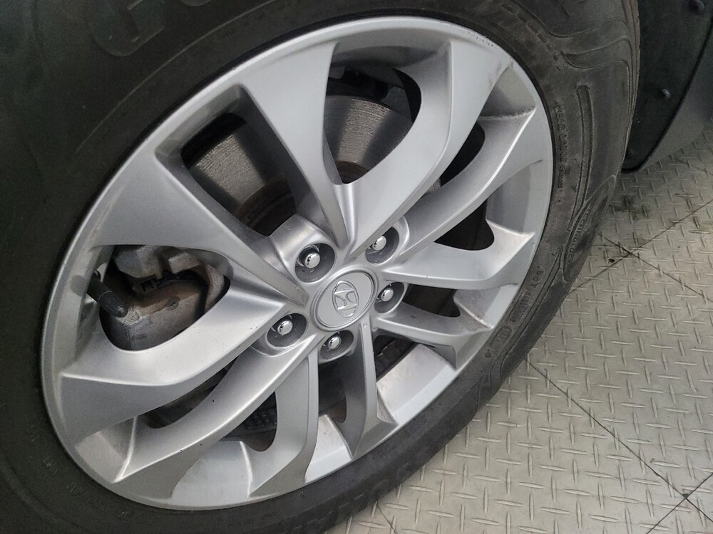 2019 Hyundai Santa Fe in Plymouth Meeting, PA 19462 - 18088175 31