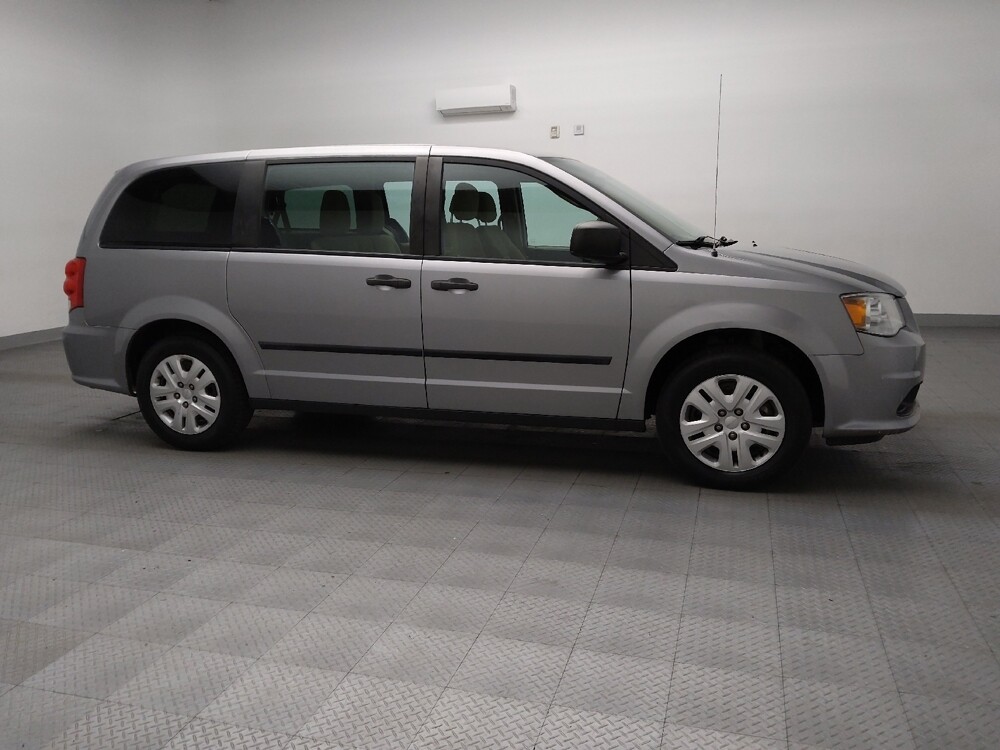 2016 Dodge Grand Caravan in Temple, TX 76502 - 18088182 11