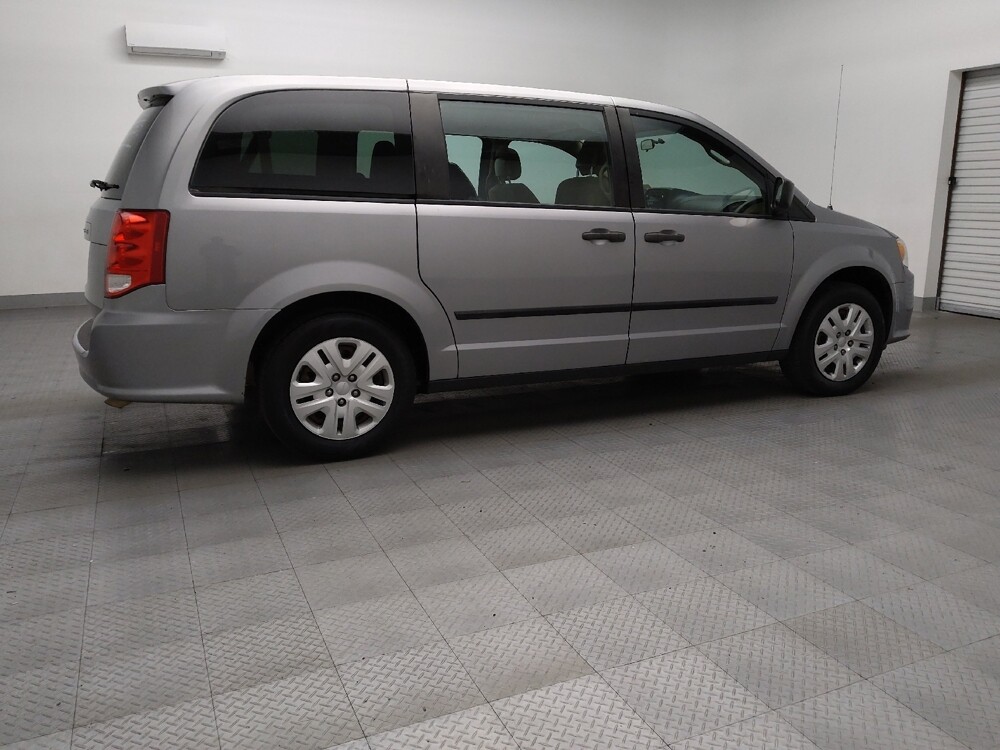 2016 Dodge Grand Caravan in Temple, TX 76502 - 18088182 10