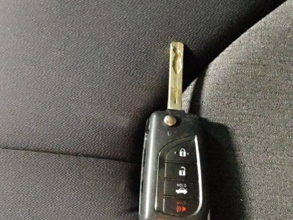 2019 Toyota Camry in El Paso, TX 79907 - 18088184 32