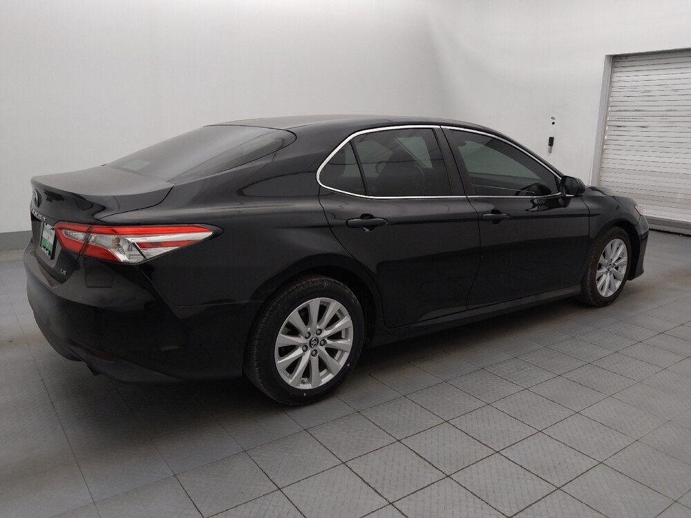 2018 Toyota Camry in Bradenton, FL 34207 - 18088189 10