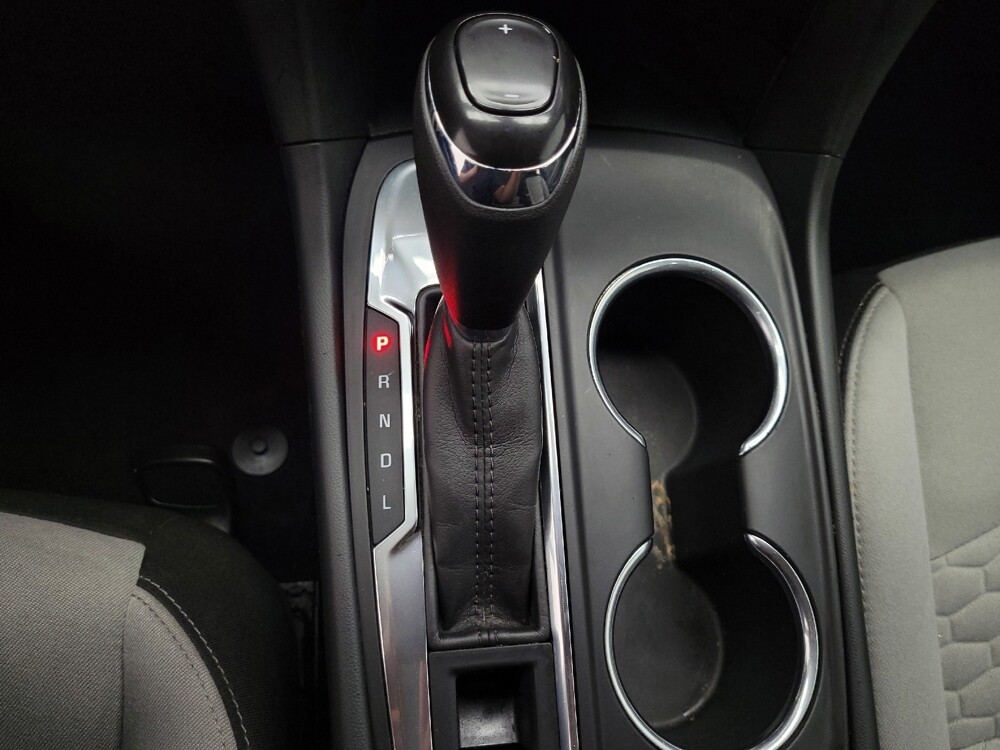 2020 Chevrolet Equinox in Las Vegas, NV 89102 - 18088201 26