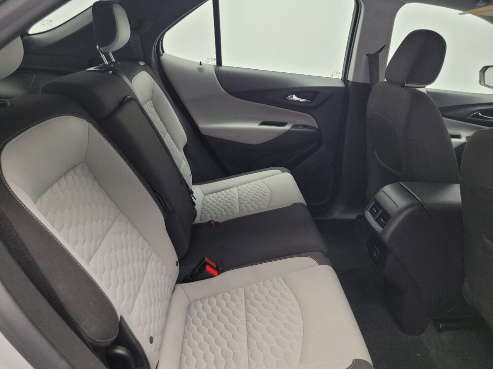 2020 Chevrolet Equinox in Las Vegas, NV 89102 - 18088201 19