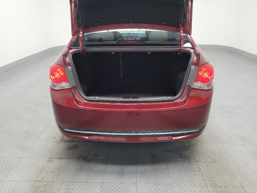 2015 Chevrolet Cruze in Las Vegas, NV 89104 - 18088202 29