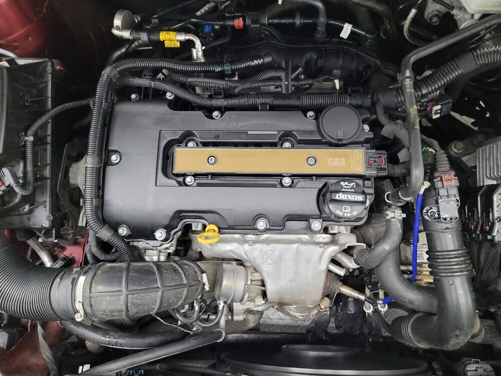 2015 Chevrolet Cruze in Las Vegas, NV 89104 - 18088202 30