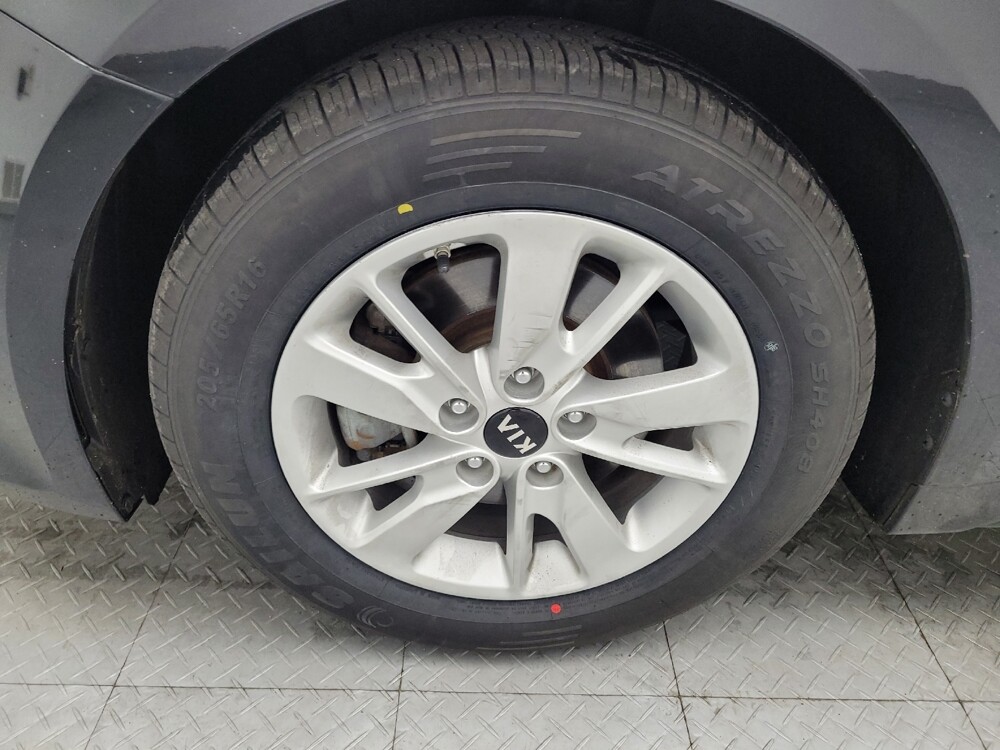 2016 Kia Optima in Fayetteville, NC 28304 - 18088203 31