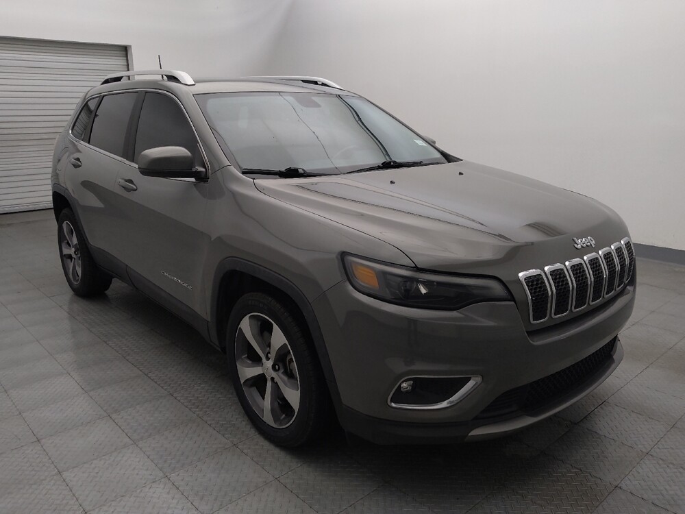 2019 Jeep Cherokee in Houston, TX 77060 - 18088205 13