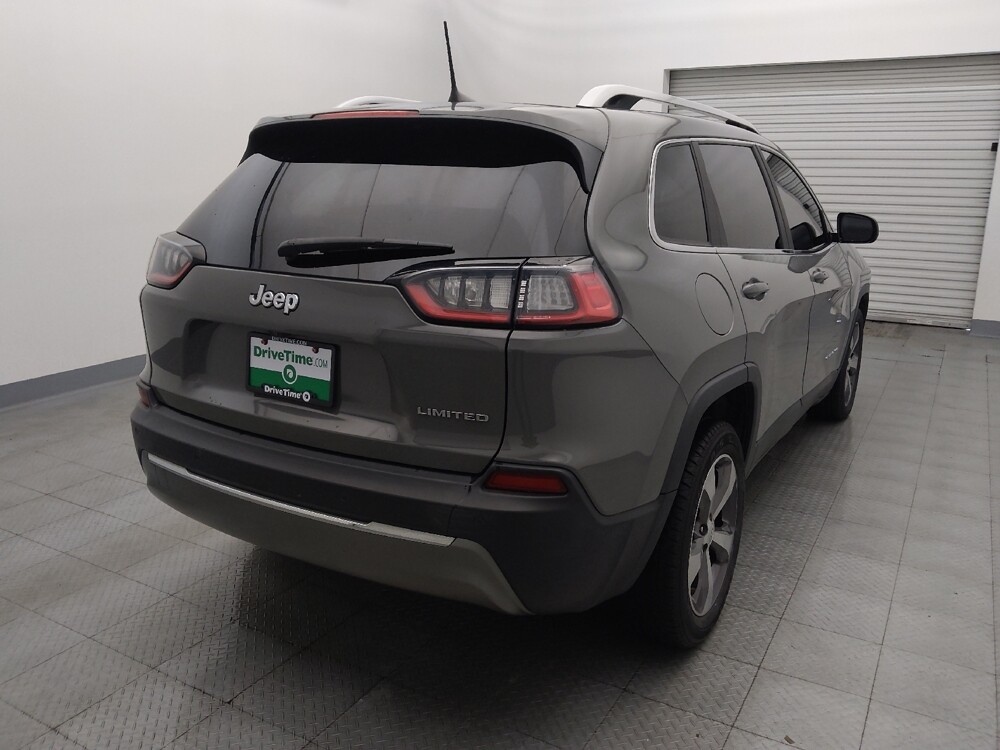 2019 Jeep Cherokee in Houston, TX 77060 - 18088205 7