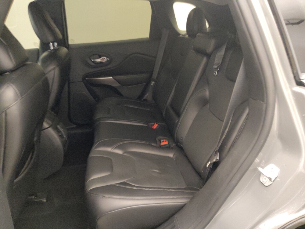 2019 Jeep Cherokee in Houston, TX 77060 - 18088205 18