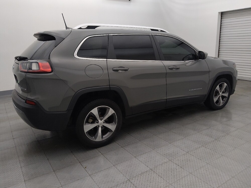 2019 Jeep Cherokee in Houston, TX 77060 - 18088205 10