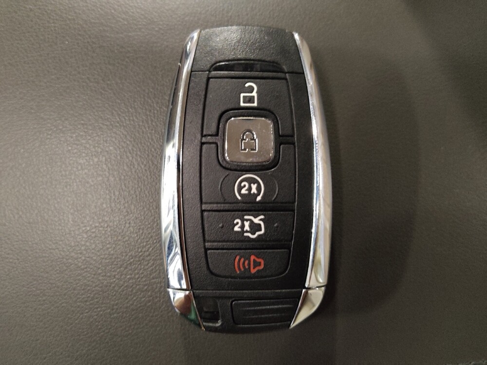 2017 Lincoln MKZ in Gainesville, FL 32609 - 18088206 32