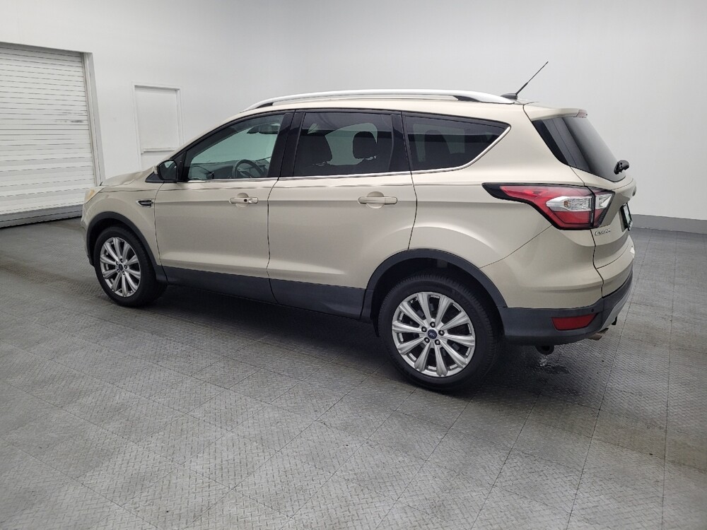 2017 Ford Escape in Ocala, FL 34471 - 18088215 3