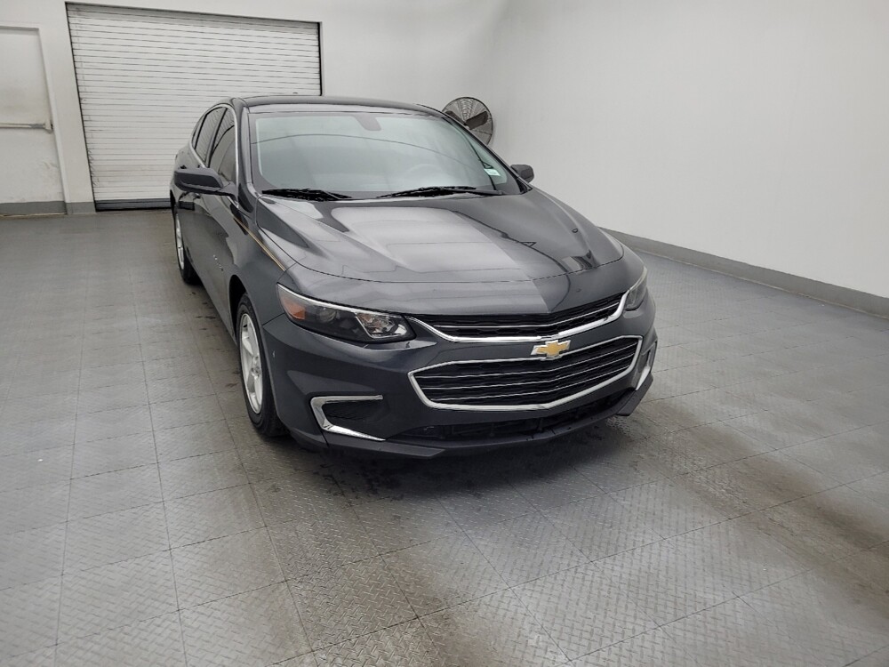 2018 Chevrolet Malibu in Conway, SC 29526 - 18088223 14
