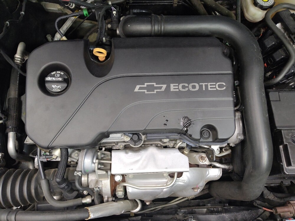 2018 Chevrolet Malibu in Conway, SC 29526 - 18088223 30