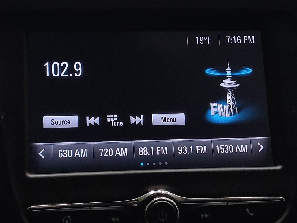 2018 Chevrolet Malibu in Conway, SC 29526 - 18088223 25