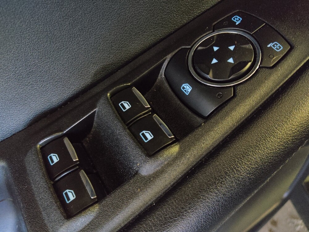 2022 Ford Edge in Houston, TX 77034 - 18088235 27