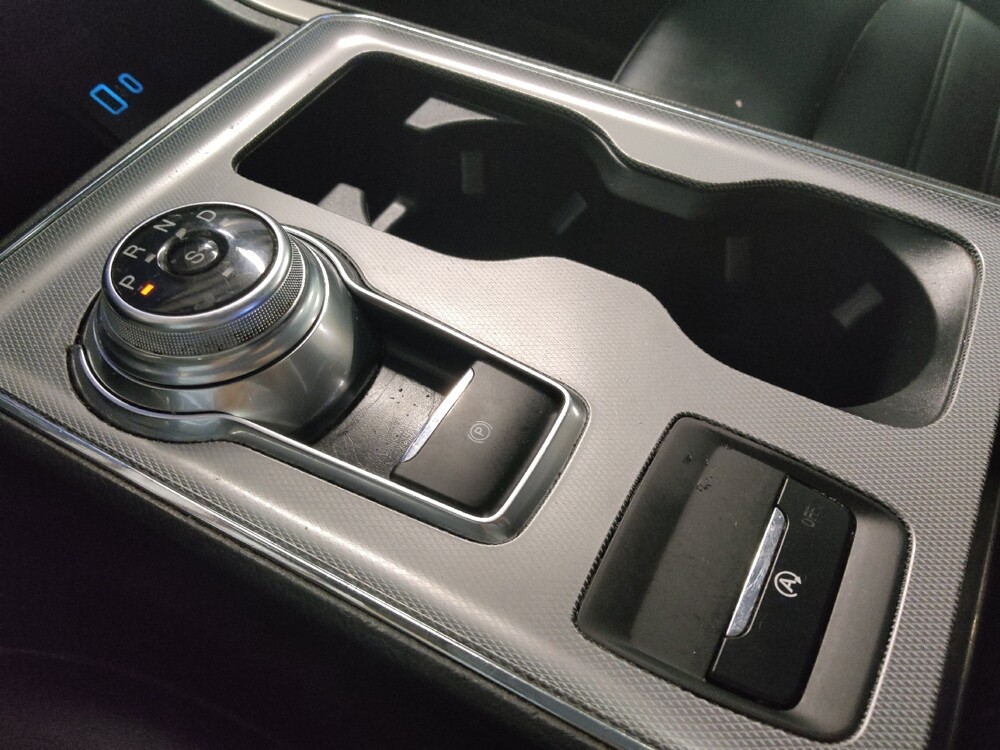 2022 Ford Edge in Houston, TX 77034 - 18088235 26