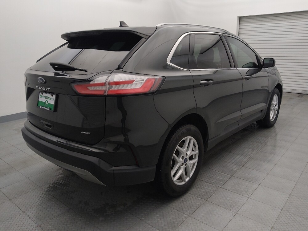 2022 Ford Edge in Houston, TX 77034 - 18088235 9