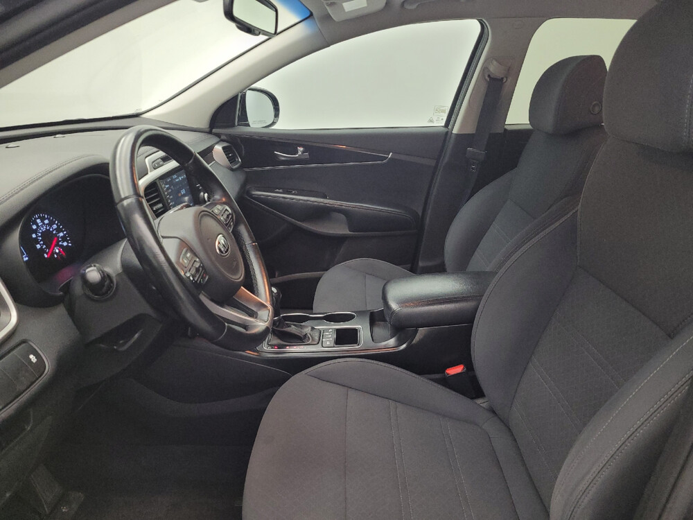 2017 Kia Sorento in Toledo, OH 43617 - 18088237 17