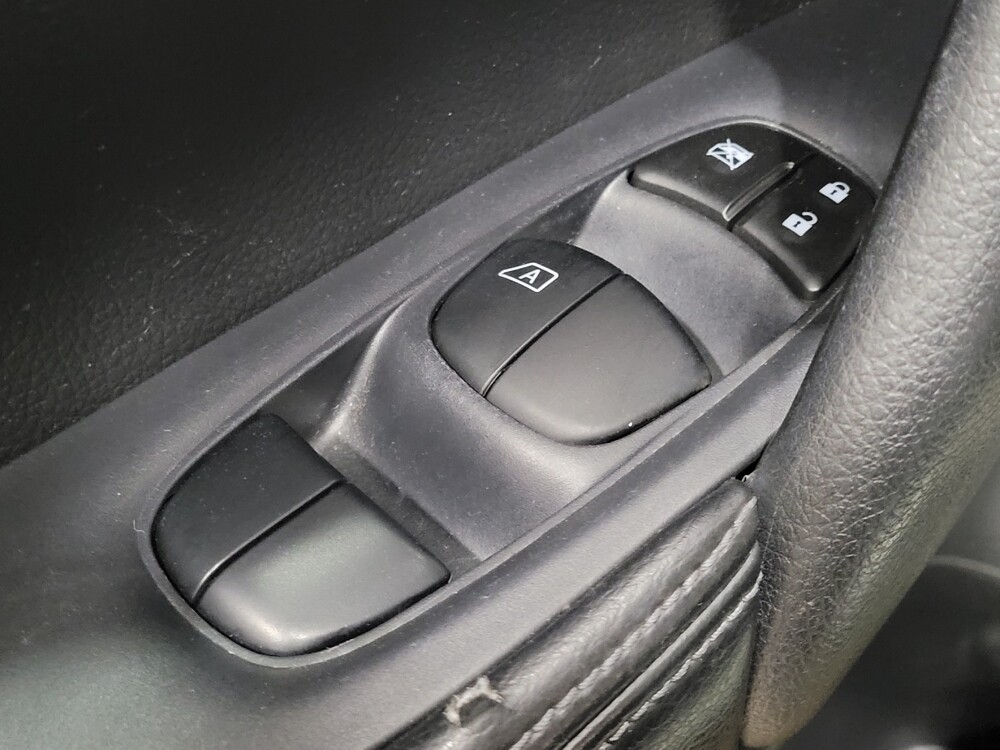 2015 Nissan Rogue in Plymouth Meeting, PA 19462 - 18088239 27