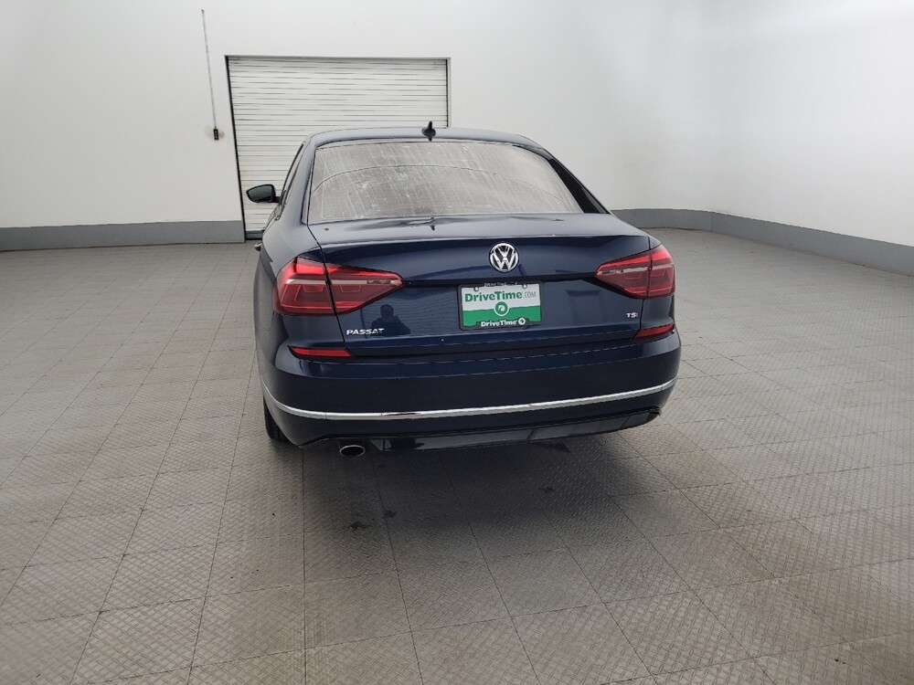2018 Volkswagen Passat in Plymouth Meeting, PA 19462 - 18088240 6