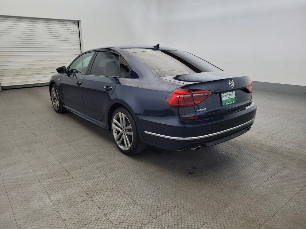 2018 Volkswagen Passat in Plymouth Meeting, PA 19462 - 18088240 5