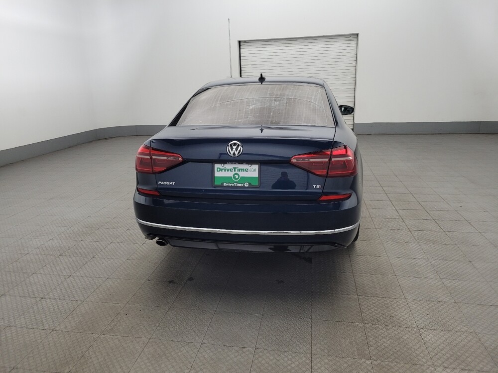 2018 Volkswagen Passat in Plymouth Meeting, PA 19462 - 18088240 7