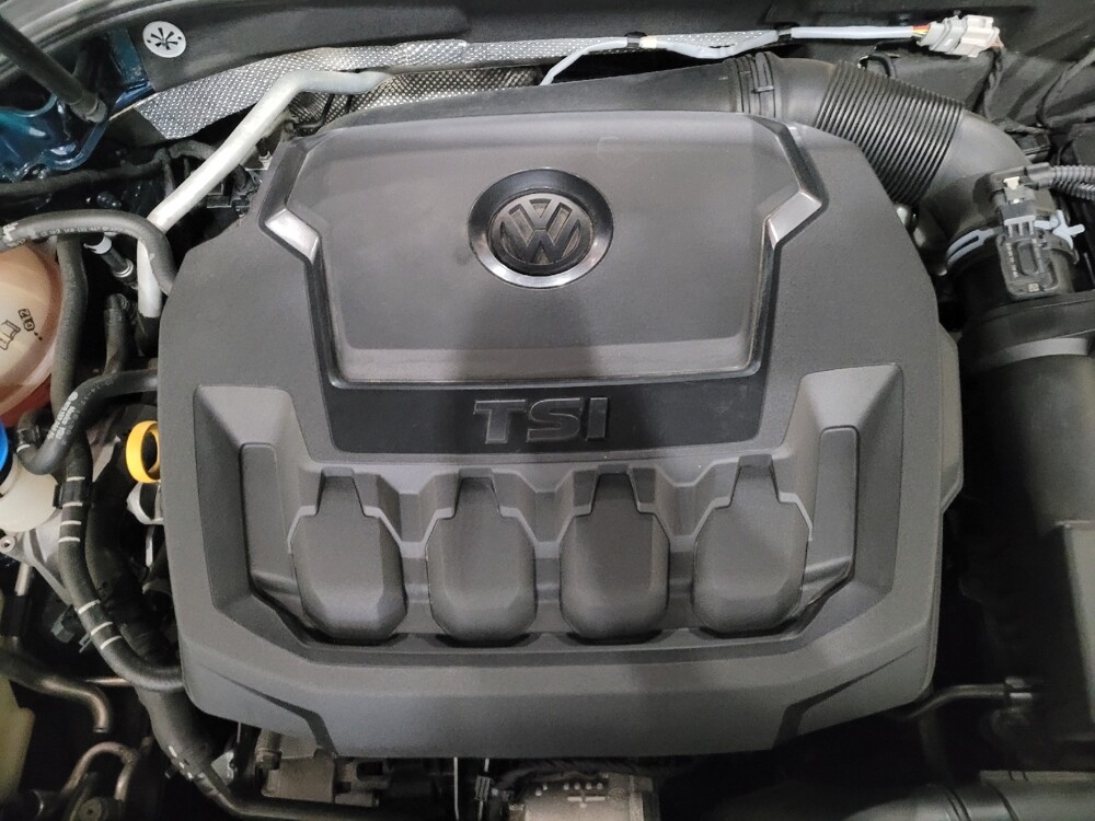 2018 Volkswagen Passat in Plymouth Meeting, PA 19462 - 18088240 30