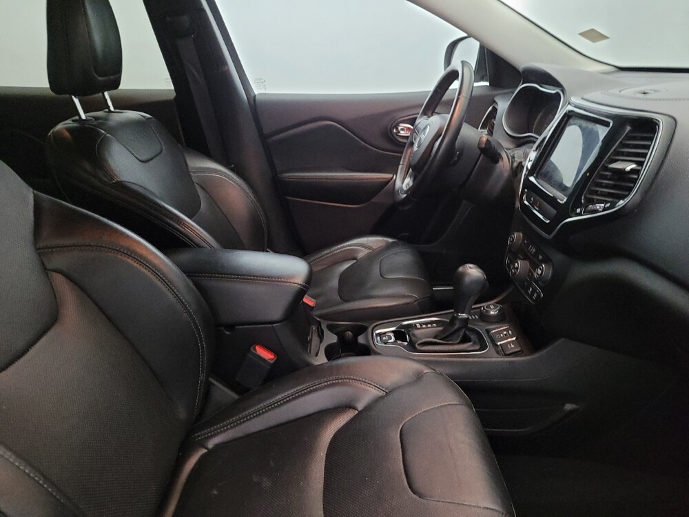 2020 Jeep Cherokee in Plymouth Meeting, PA 19462 - 18088243 21