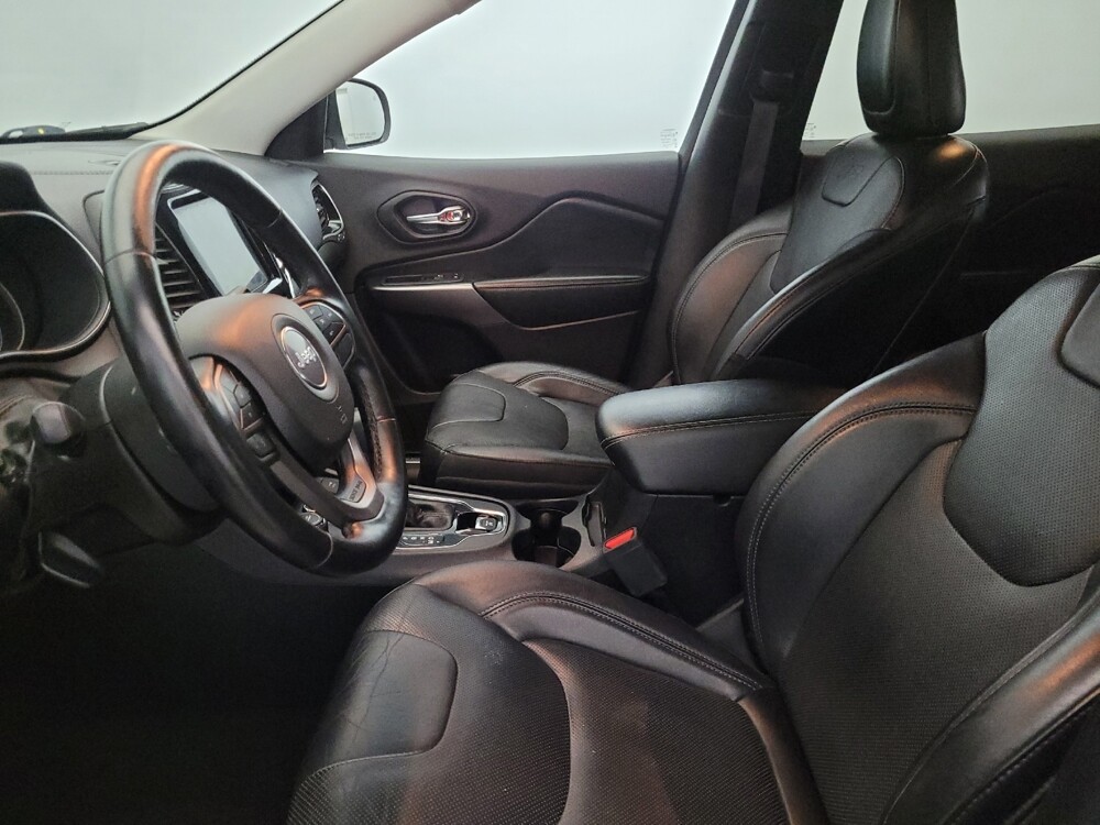 2020 Jeep Cherokee in Plymouth Meeting, PA 19462 - 18088243 17