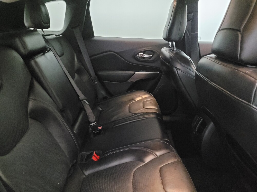 2020 Jeep Cherokee in Plymouth Meeting, PA 19462 - 18088243 19