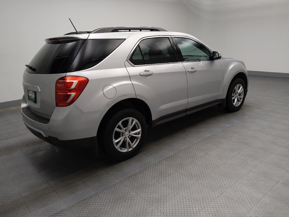 2017 Chevrolet Equinox in Des Moines, IA 50310 - 18088252 10
