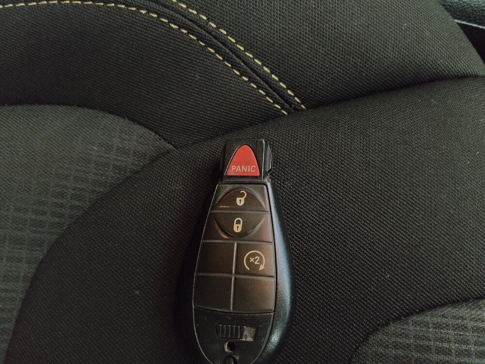 2016 Jeep Cherokee in Lombard, IL 60148 - 18088253 32