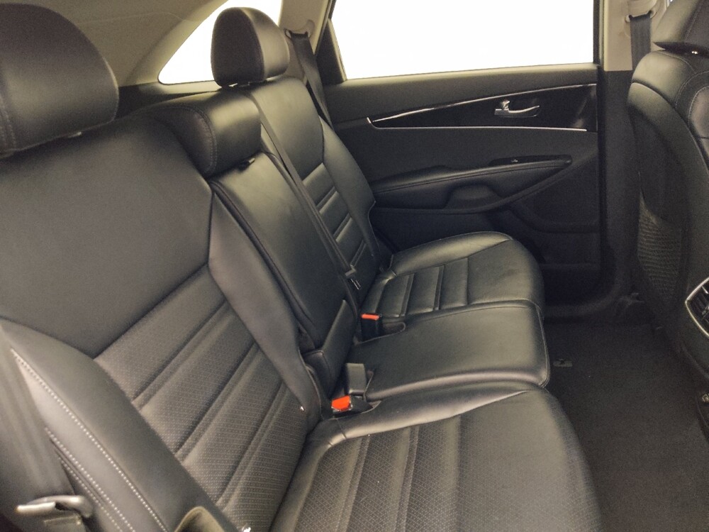 2019 Kia Sorento in Kissimmee, FL 34744 - 18088257 19