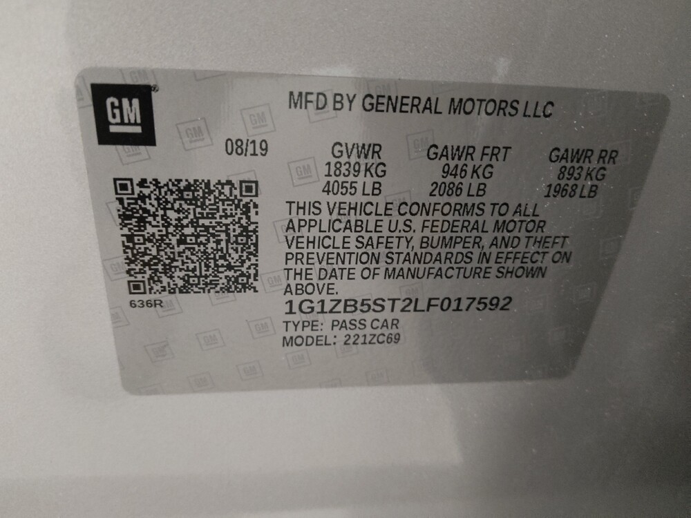 2020 Chevrolet Malibu in Taylor, MI 48180 - 18088261 33