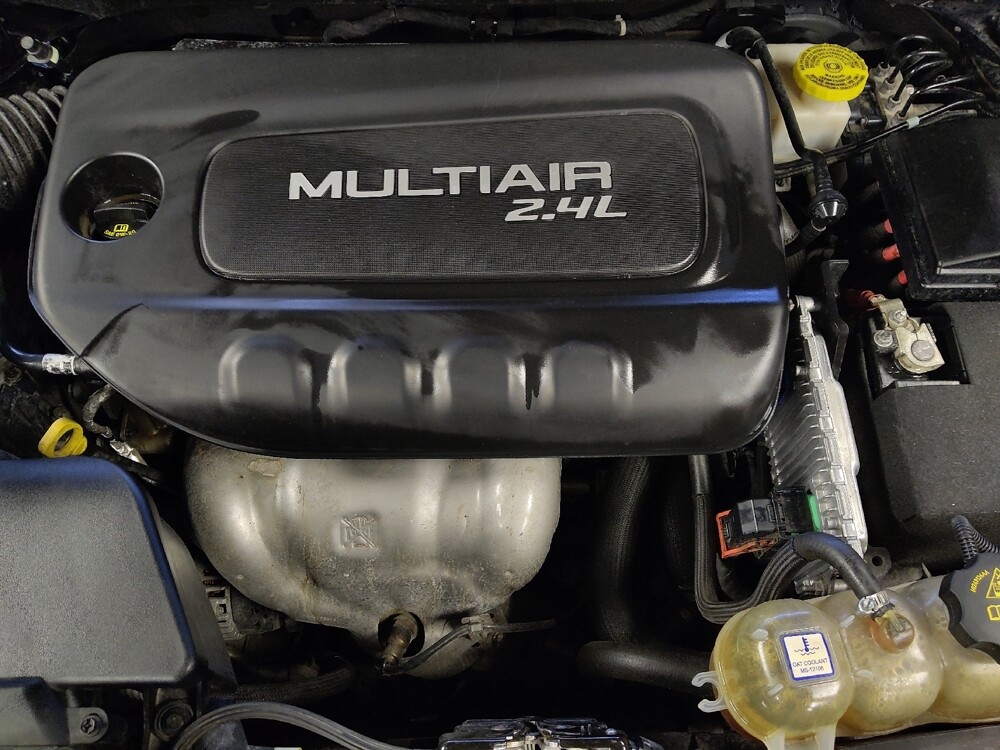 2019 Jeep Cherokee in Houston, TX 77060 - 18088266 30