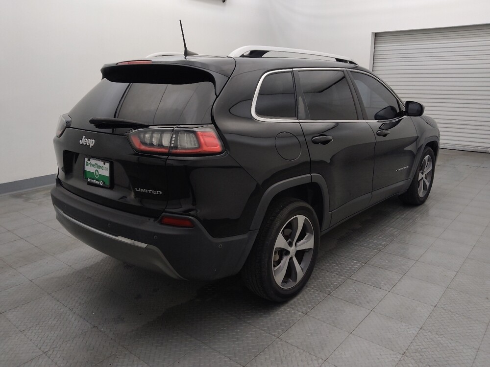 2019 Jeep Cherokee in Houston, TX 77060 - 18088266 9